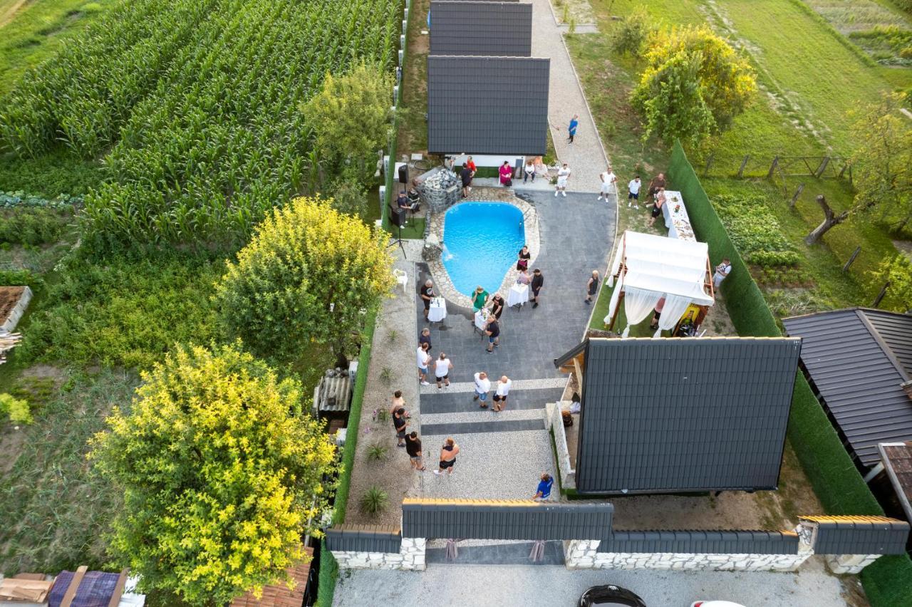 Resort La Familia Bihac Ngoại thất bức ảnh