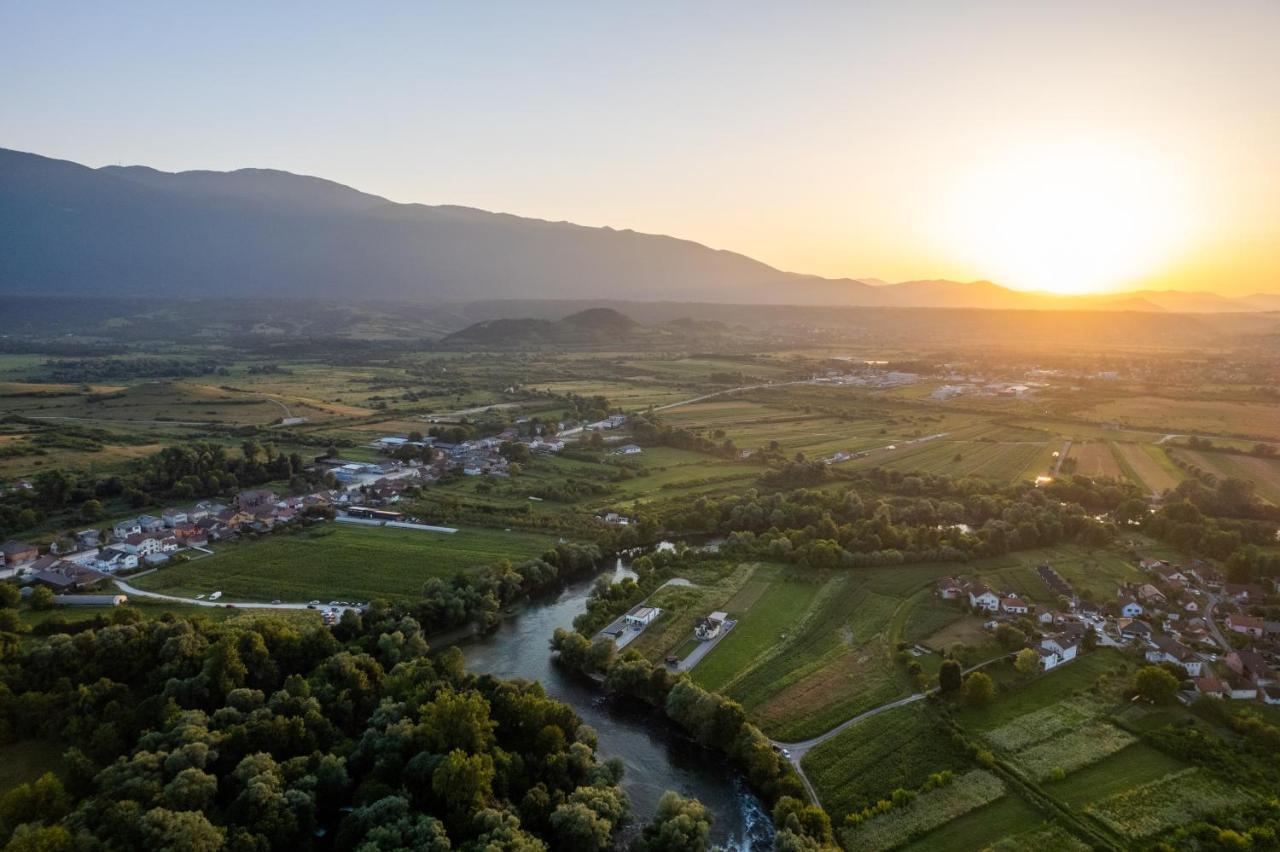 Resort La Familia Bihac Ngoại thất bức ảnh